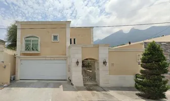 Foto de inmueble en AV CONSTELACION ES #215, Col. Contry C.P. 64860, Monterrey