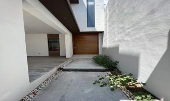 Foto de inmueble en Vesubio, Col. Cumbres Elite C.P. 64349, Monterrey
