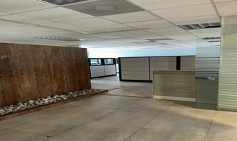 Foto de inmueble en Calzada del Valle, Col. Del Valle C.P. 66220, San Pedro Garza García