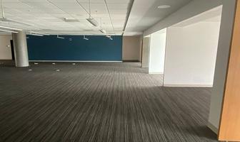 Foto de inmueble en , Col. Del Valle Oriente C.P. 66260, San Pedro Garza García