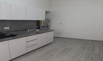 Foto de inmueble en , Col. Del Valle Oriente C.P. 66260, San Pedro Garza García