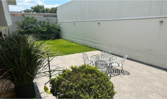 Foto de inmueble en , Col. Del Valle C.P. 66220, San Pedro Garza García