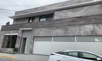 Foto de inmueble en , Col. Del Valle C.P. 66220, San Pedro Garza García
