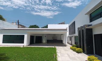 Foto de inmueble en , Col. Del Valle C.P. 66220, San Pedro Garza García