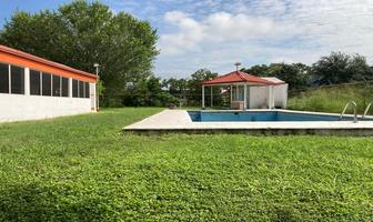 Foto de inmueble en Quinta EN Venta Pesqueria NL, Col. Dulces Nombres C.P. 66670, Pesquería
