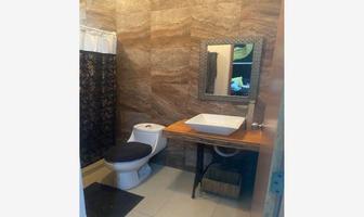 Foto de inmueble en EL BARRIAL  #202, Col. El Barrial C.P. 67303, Santiago