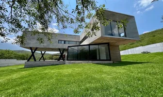 Foto de inmueble en EL BARRIAL. calle canario s/n #S/N, Col. El Barrial C.P. 67303, Santiago