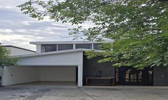 Foto de inmueble en , Col. El Cercado Centro C.P. 67320, Santiago