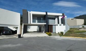 Foto de inmueble en Venta Casa en Fraccionamiento Granadas DE Laderas en Monterrey Carretera Nacional - 4 Recámaras, Col. Granadas C.P. 64985, Monterrey