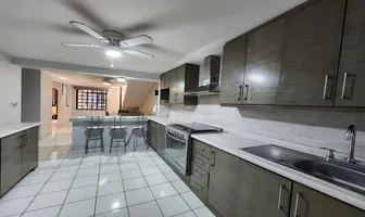 Foto de inmueble en Sin nombre de calle #Oooo, Col. Jardines de Anáhuac C.P. 66463, San Nicolás de los Garza