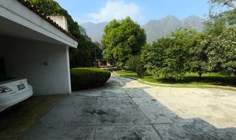 Foto de inmueble en SE Vende Casa Zona SUR DE Monterrey, Col. La Estanzuela C.P. 64988, Monterrey