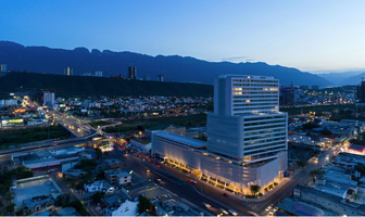 Foto de inmueble en Miguel Hidalgo y Costilla, Col. La Finca C.P. 64000, Monterrey