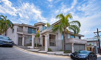 Foto de inmueble en , Col. Las Cumbres 1 Sector C.P. 64610, Monterrey