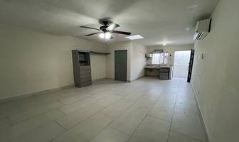 Foto de inmueble en Del Picacho al 100 #102, Col. Las Cumbres 2 Sector C.P. 64610, Monterrey