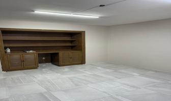 Foto de inmueble en Av. Dr. José Eleuterio González, Col. Leones C.P. 64600, Monterrey