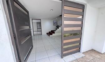 Foto de inmueble en Cumbres 1er Sector, Col. Leones C.P. 64600, Monterrey