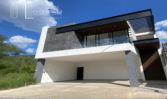 Foto de inmueble en De las Parras, Col. Los Rodriguez C.P. 67300, Santiago