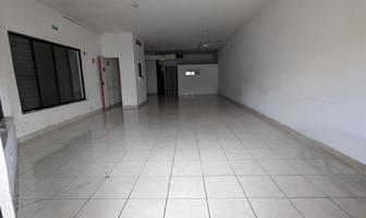 Foto de inmueble en av. feliz u gomez 1517, terminal 
monterrey, Col. Modelo C.P. 64580, Monterrey