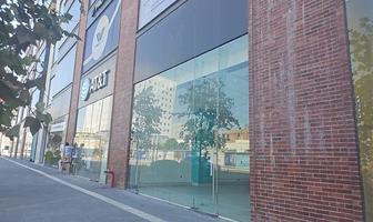Foto de inmueble en Av pino suarez 1 2, Col. Monterrey Centro C.P. 64000, Monterrey