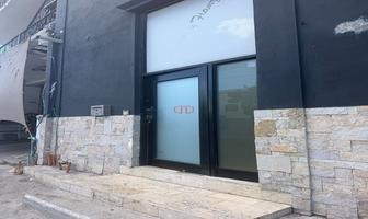 Foto de inmueble en Avenida, Col. Monterrey Centro C.P. 64000, Monterrey