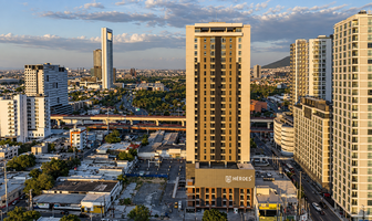 Foto de inmueble en Heroes 47, Col. Monterrey Centro C.P. 64000, Monterrey