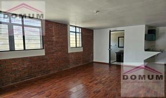 Foto de inmueble en Venta Casa  Col. Centro Monterrey, N.l. #584, Col. Monterrey Centro C.P. 64000, Monterrey