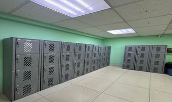 Foto de inmueble en Simón Bolivar y Madera, Col. Nuevo Centro Monterrey C.P. 64018, Monterrey
