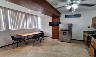 Foto de inmueble en col. Roma, Monterrey, Col. Nuevo Repueblo C.P. 64700, Monterrey