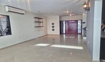 Foto de inmueble en , Col. Pedregal de la Silla C.P. 64898, Monterrey