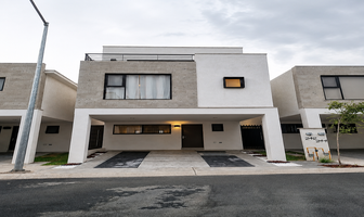 Foto de inmueble en calz. el mirador, Col. Porto Cumbres C.P. 66036, García