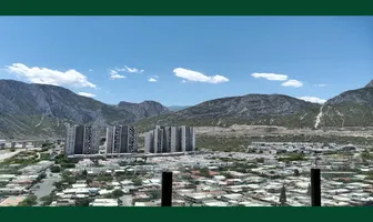 Foto de inmueble en Acueducto #901, Col. Privada Valle Poniente C.P. 66353, Santa Catarina