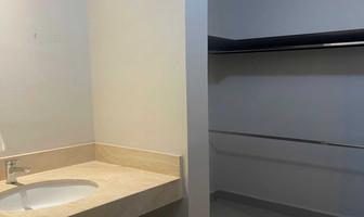 Foto de inmueble en Vistancia, Col. Residencial La Escondida 2do. Sector C.P. 64988, Monterrey