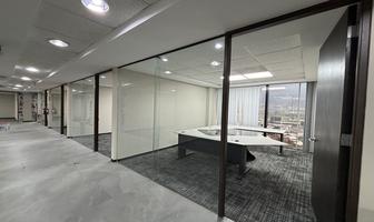 Foto de inmueble en Av Lázaro Cardenas, Col. Residencial Santa Bárbara C.P. 66266, San Pedro Garza García