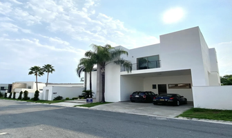 Foto de inmueble en Portal del Huajuco, Col. Residencial y Club de Golf la Herradura Etapa B C.P. 64890, Monterrey