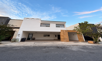 Foto de inmueble en , Col. Rincón de las Huertas C.P. 66362, Santa Catarina