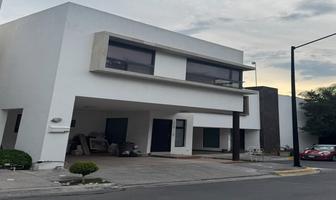 Foto de inmueble en Col: Rincon del Vergel, Monterrey,carretera Nacional, N.L, Col. Rincón del Vergel C.P. 67350, Allende