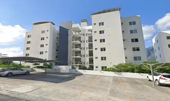 Foto de inmueble en av miradores #1, Col. Satélite Miradores C.P. 64968, Monterrey