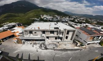 Foto de inmueble en Venta Residencia con Alberca en Fracc. Sierra Alta 9° de 1,337 m2 Carretera Nacional Monterrey, Col. Sierra Alta 9o Sector C.P. 64989, Monterrey