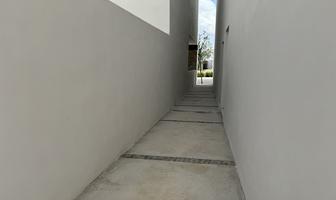 Foto de inmueble en Valle, Col. Valle de Cumbres C.P. 66035, García