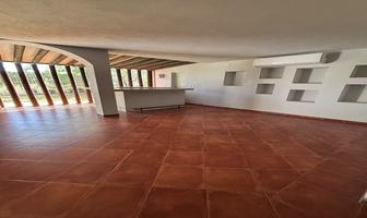 Foto de inmueble en San Pedro Garza García, Col. Valle de San Angel Sect Frances C.P. 66290, San Pedro Garza García