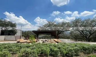 Foto de inmueble en Sin nombre de calle, Col. Valle de Santiago C.P. 67318, Santiago