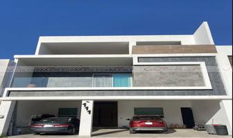 Foto de inmueble en Valle de Cristal, Col. Valles de Cristal C.P. 64990, Monterrey