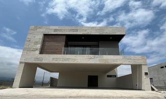 Foto de inmueble en CAMINO AL CHAPARRAL, SANTTE RESIDENCIALL, Col. Valles de Santiago C.P. 67315, Santiago