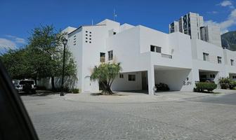 Foto de inmueble en Desfiladero, Col. Ventanas de La Huasteca C.P. 66354, Santa Catarina