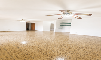 Foto de inmueble en Revolución, Col. Villa del Río C.P. 64850, Monterrey