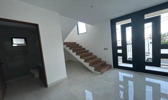 Foto de inmueble en Calle Canadá al 200 #200, Col. Vista Hermosa C.P. 64620, Monterrey