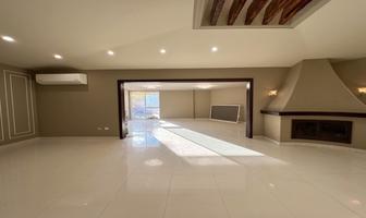 Foto de inmueble en Via corso oriente, Col. Zona Santa Bárbara Poniente C.P. 66224, San Pedro Garza García