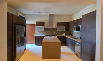 Foto de inmueble en San Alberto Ote., Col. Zona Valle Oriente C.P. 66278, San Pedro Garza García