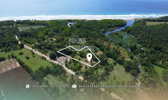 Foto de inmueble en , Col. Agua Blanca C.P. 70944, Santa María Tonameca