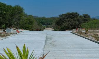 Foto de inmueble en puerto, Col. Agua Dulce C.P. 71996, San Pedro Mixtepec -Dto. 22 -